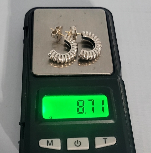 LAGOS Caviar Ribbed Sterling Silver Half Hoop Earrings - Picture 8 of 8